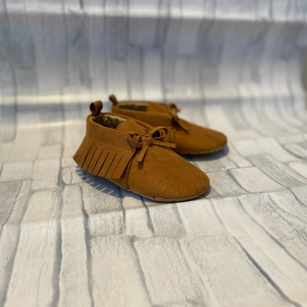 Old Navy Infants Faux Suede Moccasin Bootie